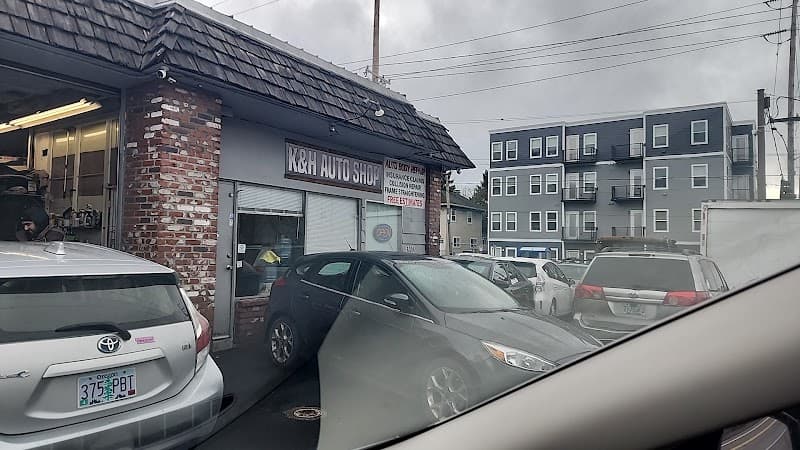 Front of K&H AutoShop
